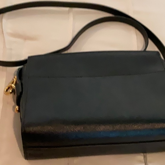 Prada Black  Leather  Zip Cross Body (authentic) - Picture 8 of 8